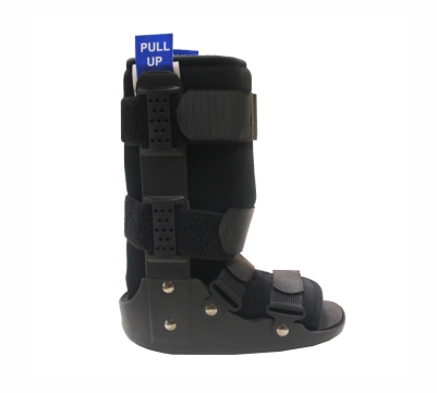 Walker Boot Air Short